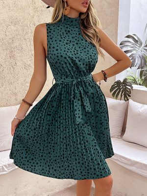 Chic Green Leopard Print Sleeveless Halterneck Dress