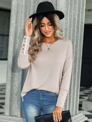 Effortless Style: Loose-Fitting Solid Color Women’s T-Shirt