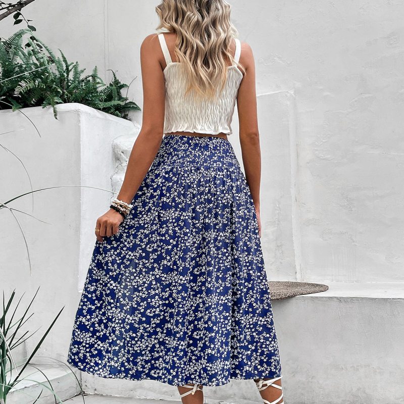 Stylish Mid-Length Blue Printed Skirt for Women - Image 4