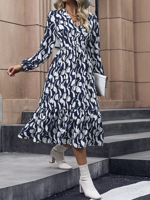 Printed Long-Sleeve Dress – Autumn Elegance