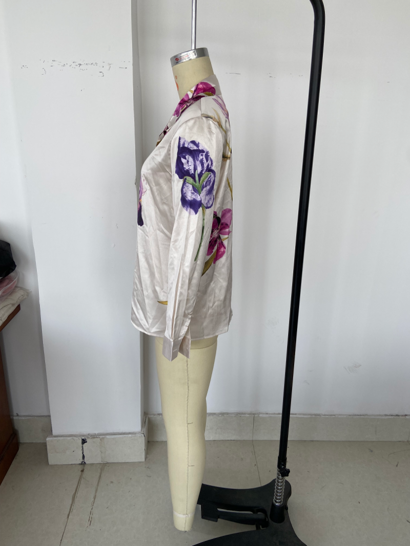 Rose Printed Shirt: Blossom into Spring and Fall Style - Image 2