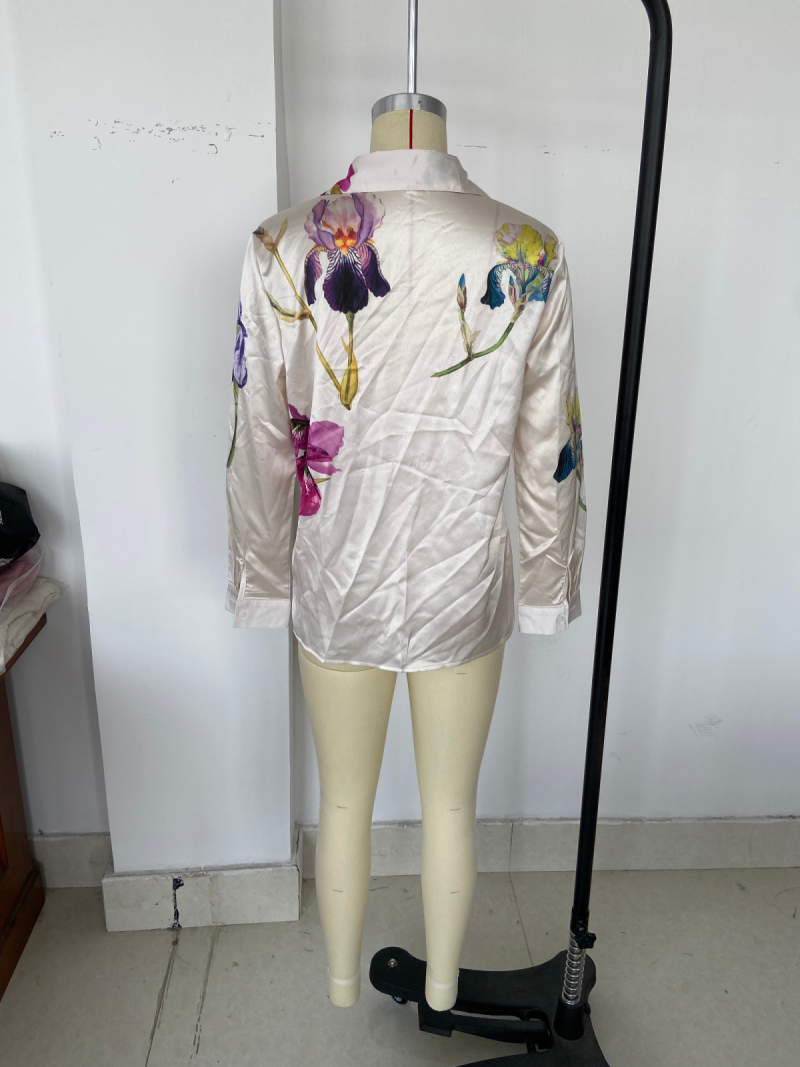 Rose Printed Shirt: Blossom into Spring and Fall Style - Image 3