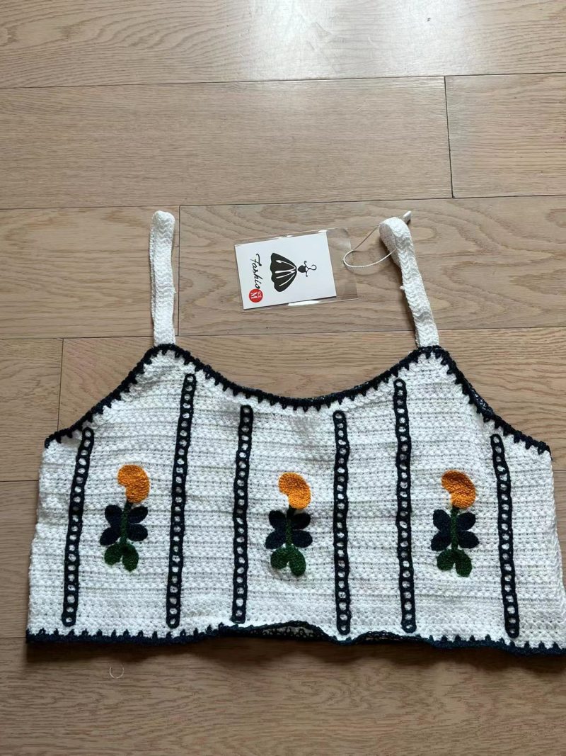 Women's Cutout Sling Top: Trendy Summer Wear - Image 4