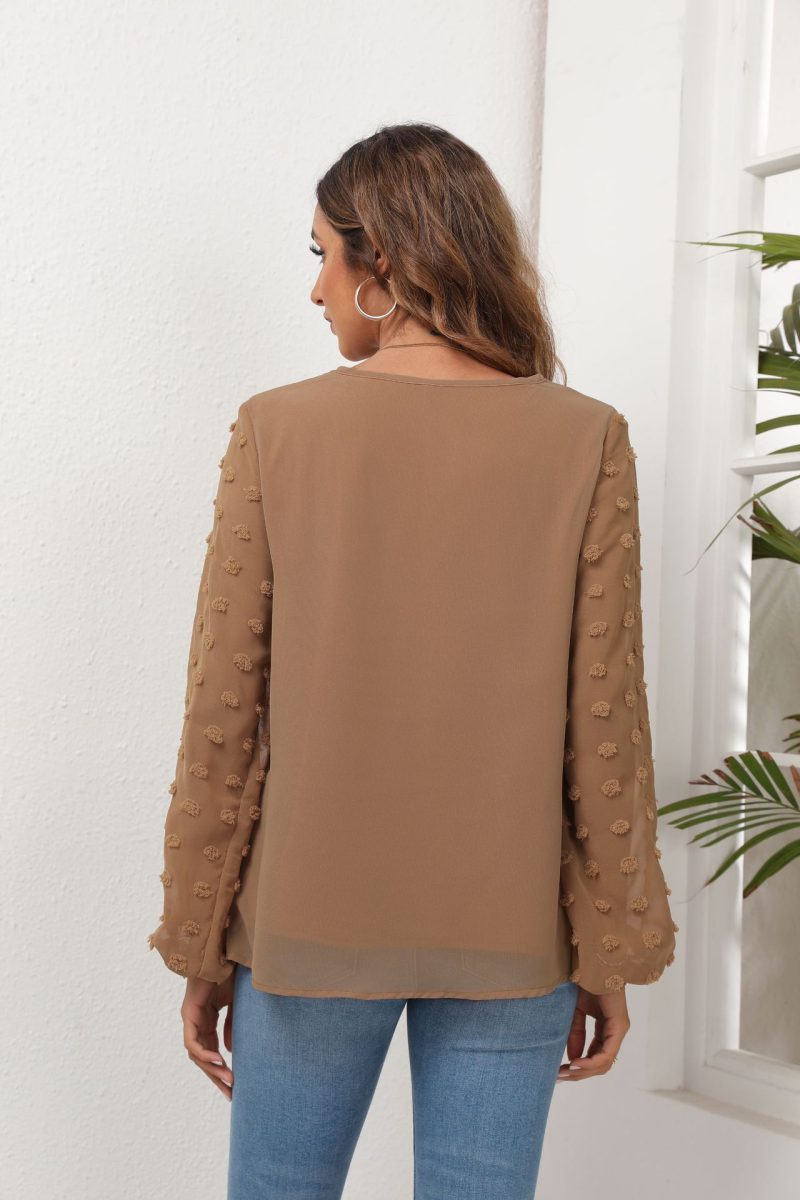 Chic V-Neck Chiffon Shirt: Stylish Spring/Summer Wear - Image 12