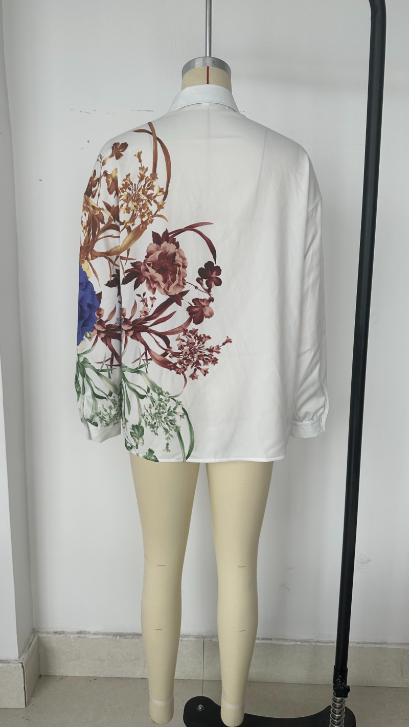 Vintage White Casual Shirt: Niche Chic Top for Stylish Women - Image 2