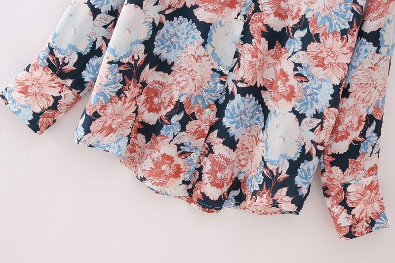 Floral Elegance: Loose Collared Long-Sleeve Shirt for Women - Image 6
