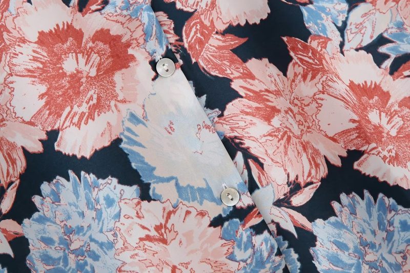 Floral Elegance: Loose Collared Long-Sleeve Shirt for Women - Image 7