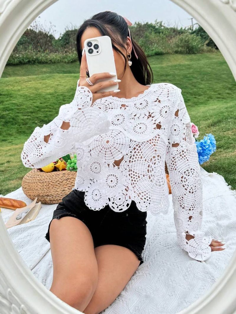 Crocheted Socialite Hollow Out Top: Fashionable - Image 4