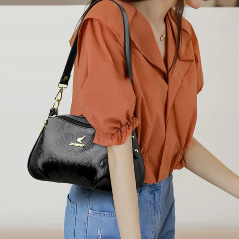 Trendy Printed Printed Eco Leather Crossbody Bag - Image 3