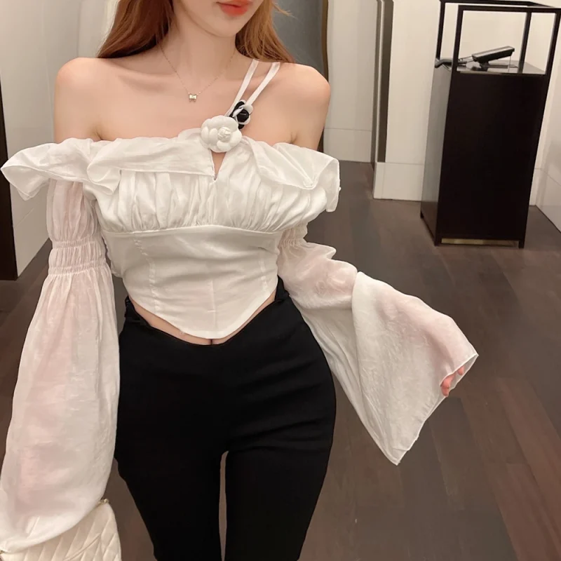 Vintage Eco Top: Off-Shoulder Chic - Image 4