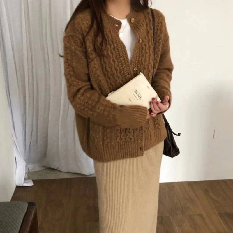 British Cashmere Knit sweater - Image 4