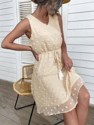 Chic Ruffles: Summer Jacquard Chiffon Dress