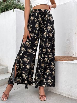 Summer Chic: Big Horn Printed Wide Leg Pants