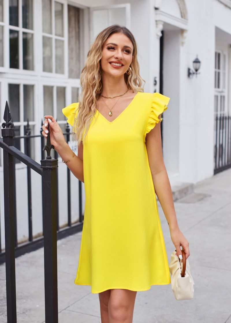 Chic Summer V-Neck Puff Sleeve Comfort Dress - Image 5