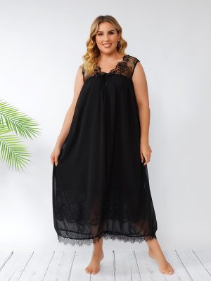 Plus Size Lace Sleeveless Nightdress