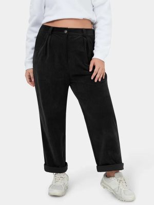 Plus Size Retro High Waist Black Jeans with Slimming Drape