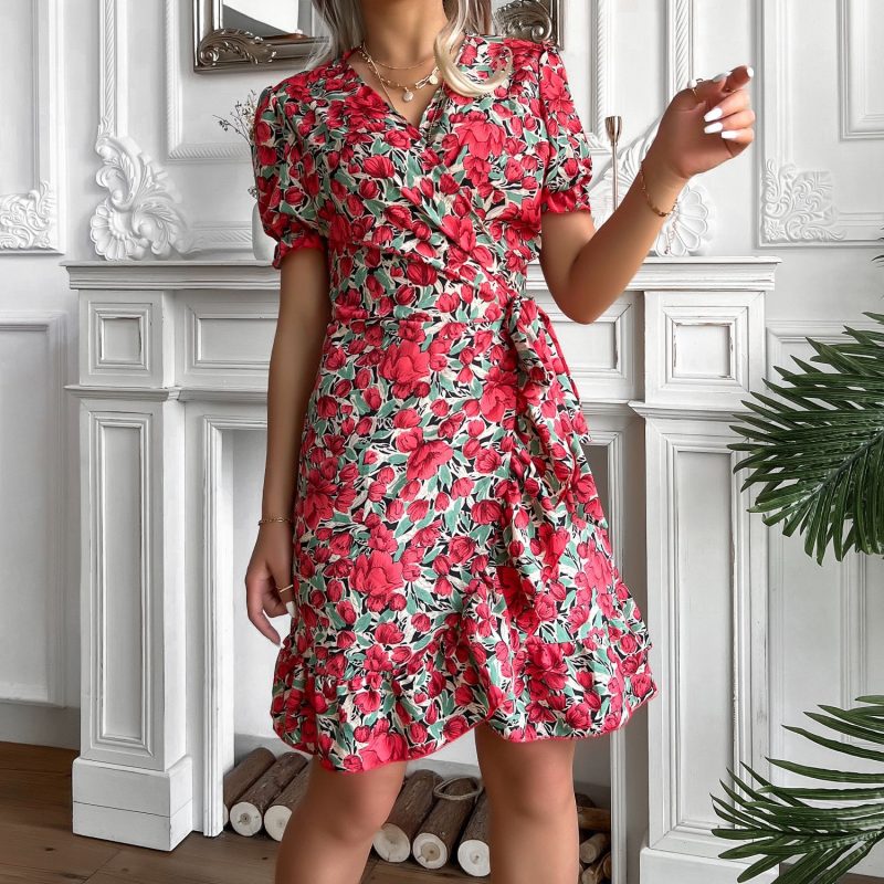 Women's Popular One-Piece Floral Dress - Image 2