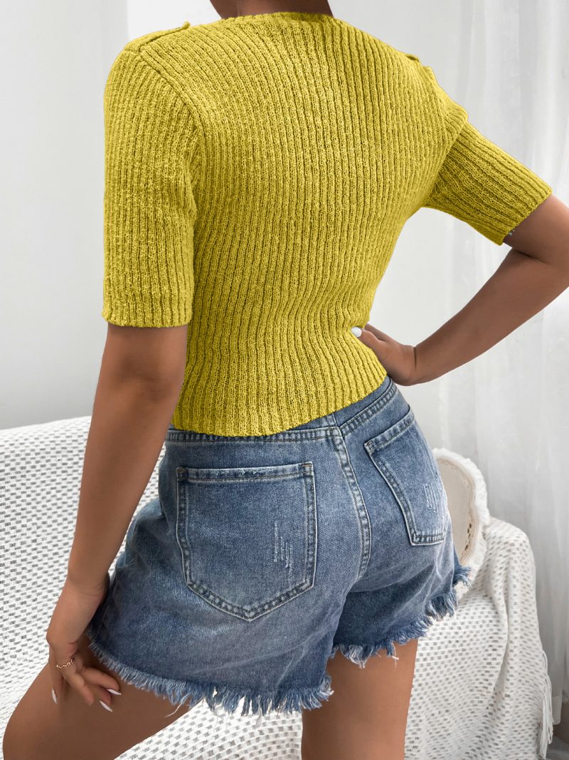 Short Sleeve Knit Top: V-Neck Button Detail - Image 4