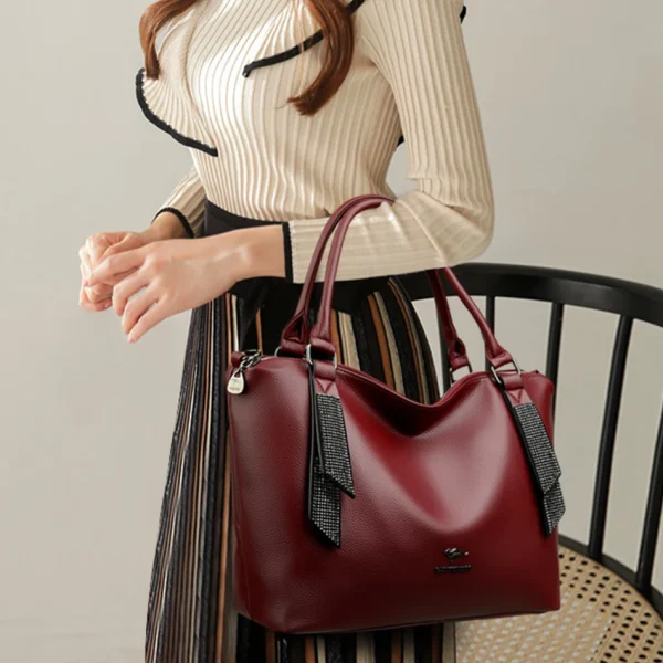 High Quality Eco Chic Leather Bag: Female Crossbody - Image 3