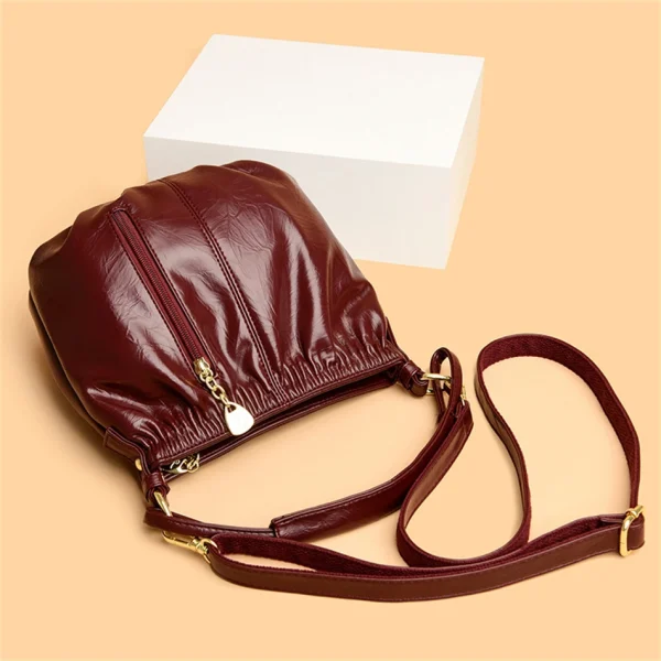 Ethical Leather Bags: Designer Tote, High Quality - Image 11