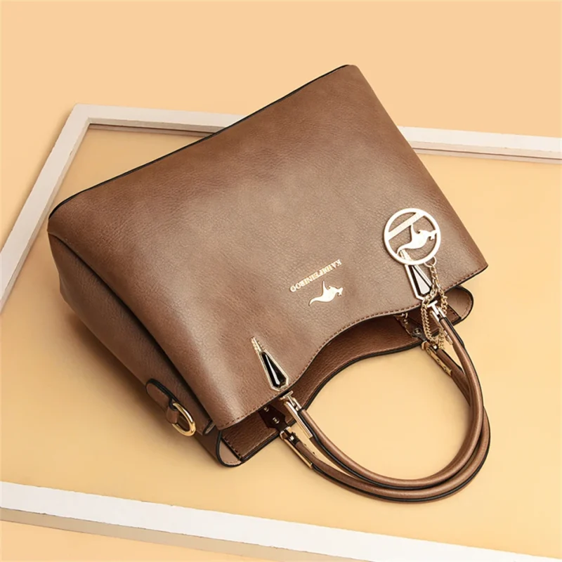 Ethical Chic Leather Bag: 3-Layer Trend - Image 12