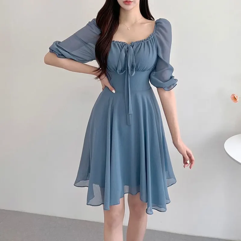 Chic Eco Mini Dress: Square Collar, Lace-up, Vintage Style - Image 2