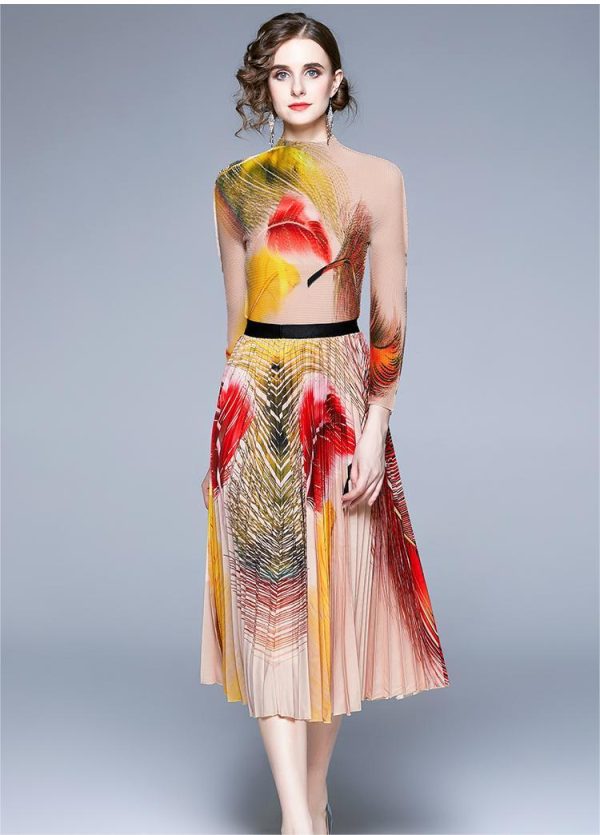 New Multicolor Printed Feather Pleated Skirt Set