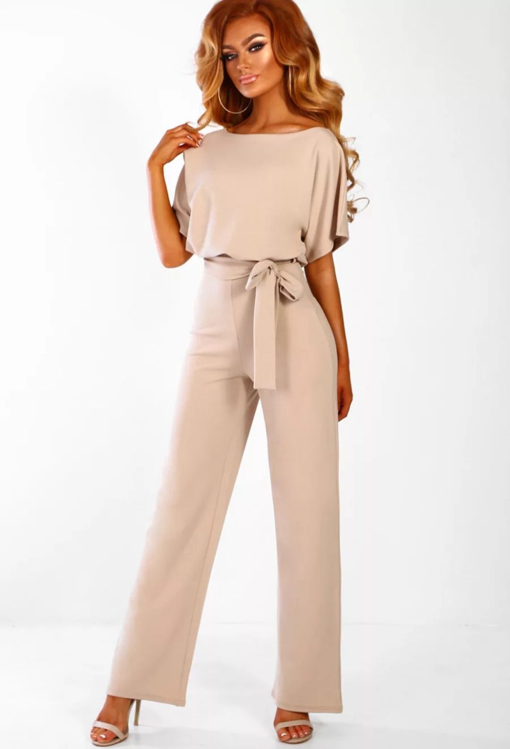 Summer Vibes: Button-Up Short-Sleeved Jumpsuit with Lace-Up Detail