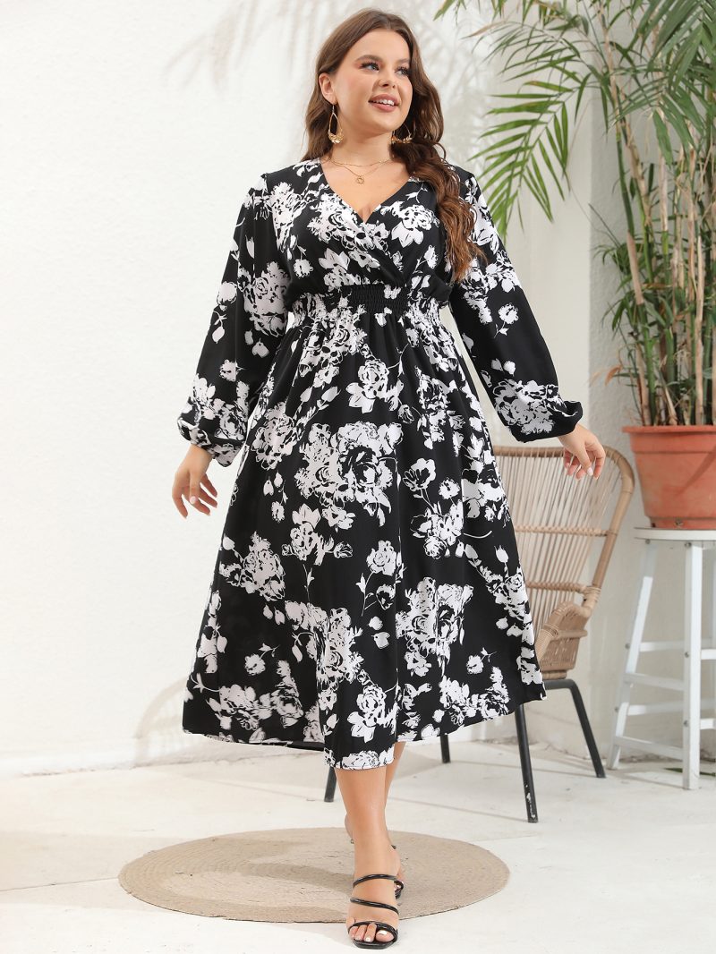Plus Size Women's V-Neck Long Sleeve Dress - Image 14