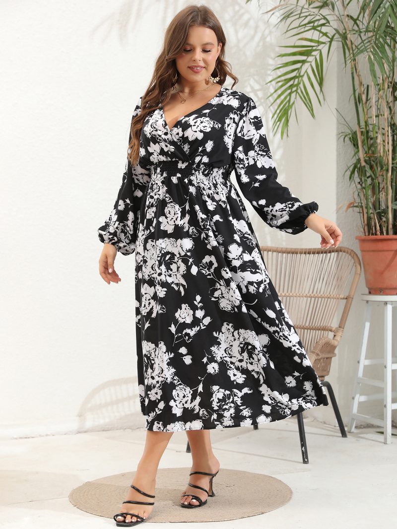 Plus Size Women's V-Neck Long Sleeve Dress - Image 15
