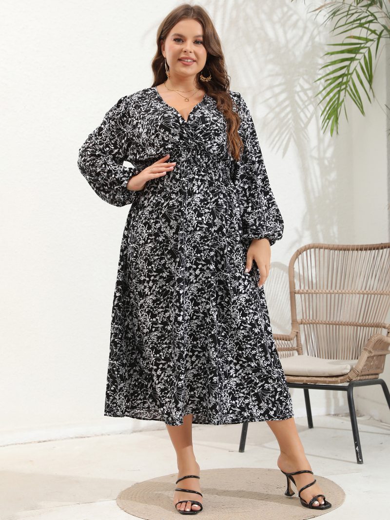 Plus Size Women's V-Neck Long Sleeve Dress with Large Flower Print - Image 10