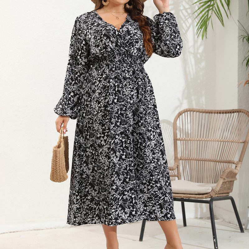 Plus Size Women's V-Neck Long Sleeve Dress with Large Flower Print - Image 12