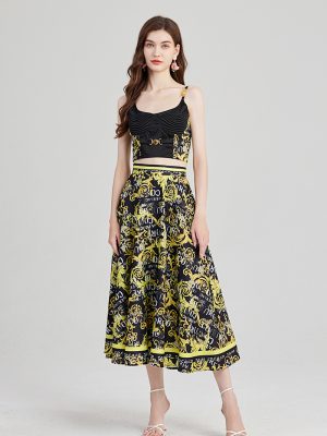 Contemporary Strapless Top and Skirt Coord – Stay on Trend with Fashionable Flair!