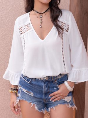 Solid Color Top with Hook Floral Openwork Blouse for Women’s Autumn Clothing