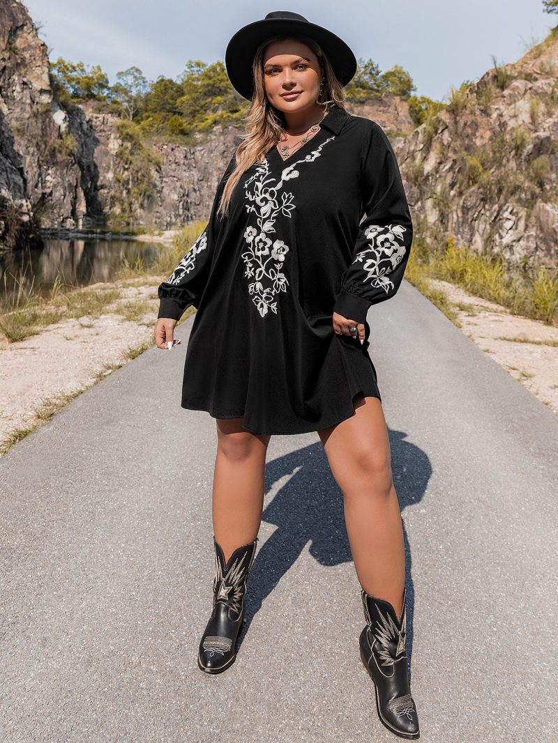 Women's Autumn/Winter Solid Color Embroidered Long-Sleeved Dress with Matching Bottoms - Image 2