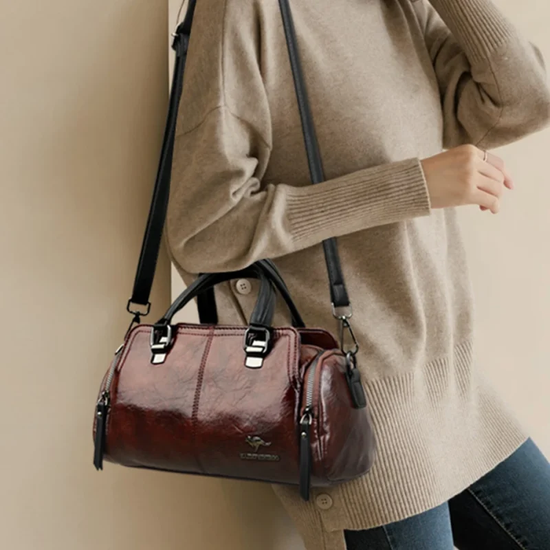 High Quality Ethical Leather Crossbody: Vintage Chic - Image 4