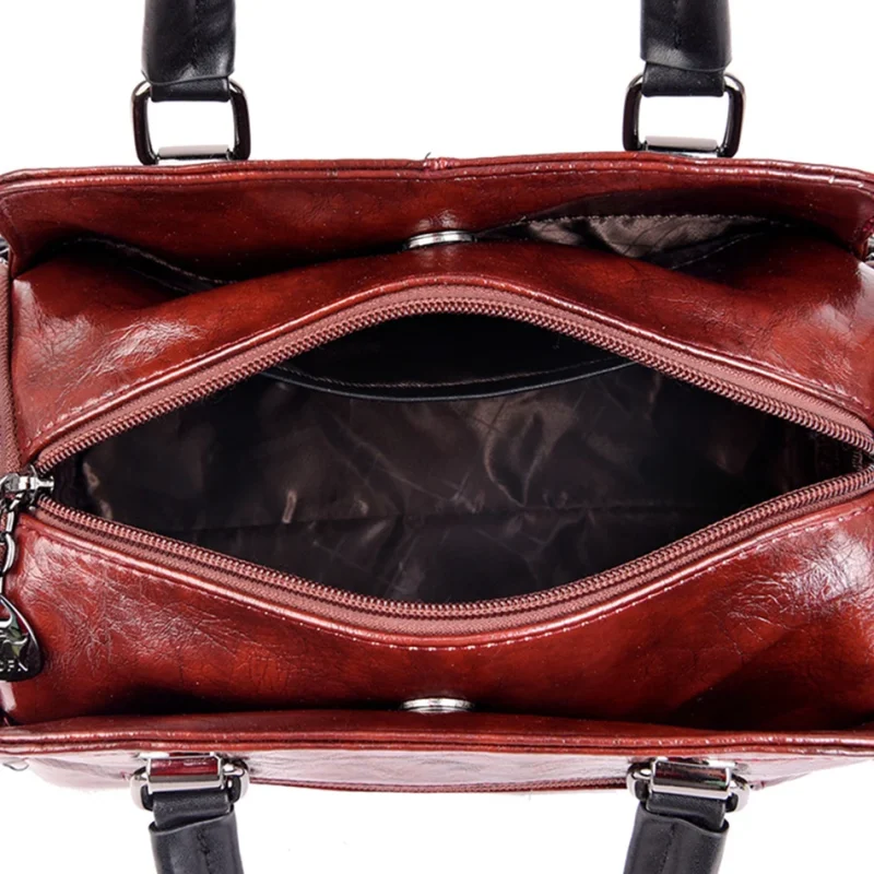 High Quality Ethical Leather Crossbody: Vintage Chic - Image 6