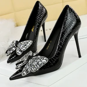 Pointed Bowknot Design Rhinestone High Heels