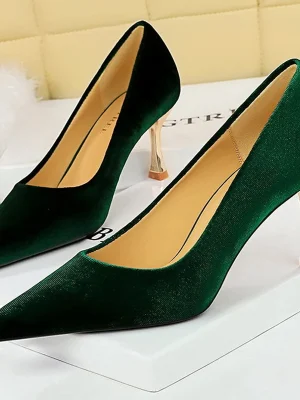 Comfortable Pointed Toe Kitten High Heels