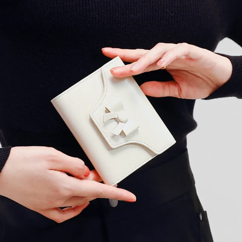 High Quality Genuine Leather  Bowknot Wallet - Image 4