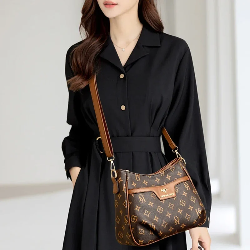Premium Quality Ethical Leather Bags: Chic & Durable - Image 3