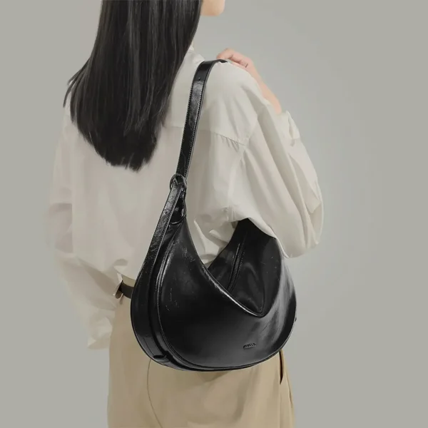 Eco Elegant and Trendy Hobo Bags - Image 5