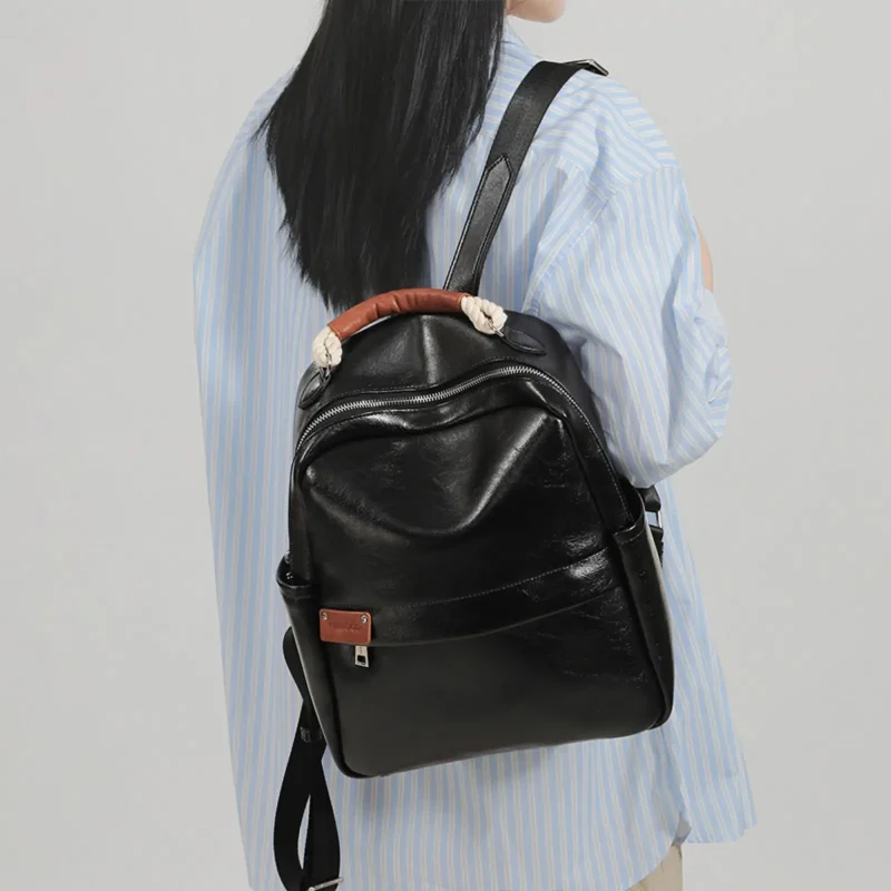 Large Capacity Texture Casual Backpack - Image 2