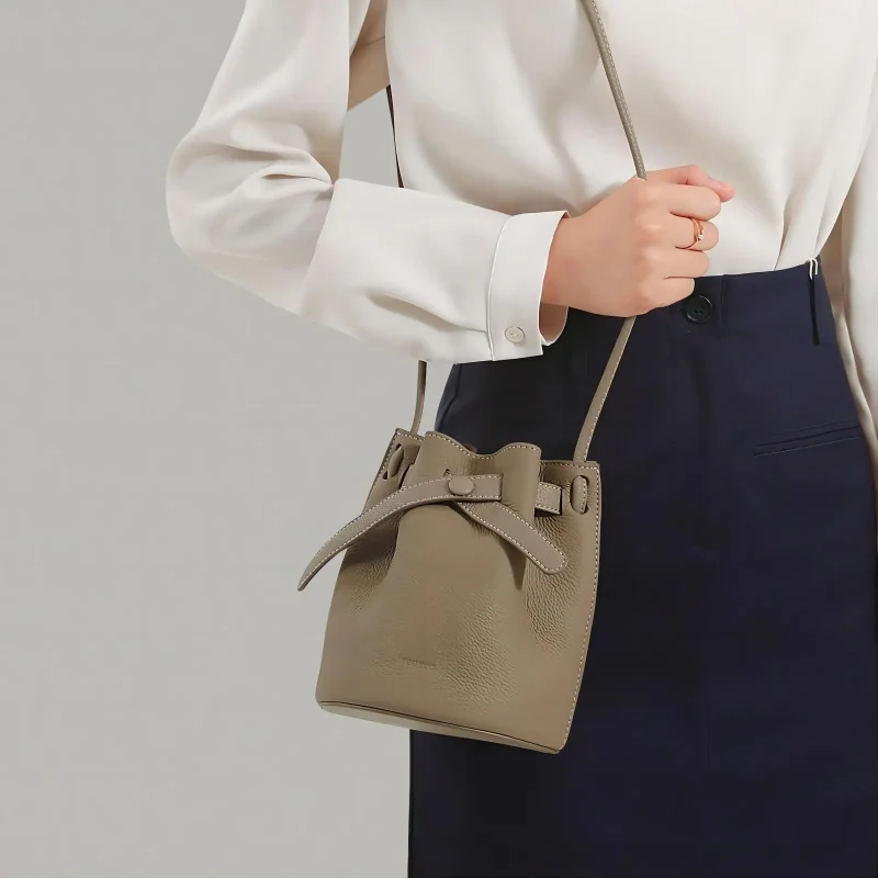 Eco Leather Retro Simple Design Bucket Bag - Image 2