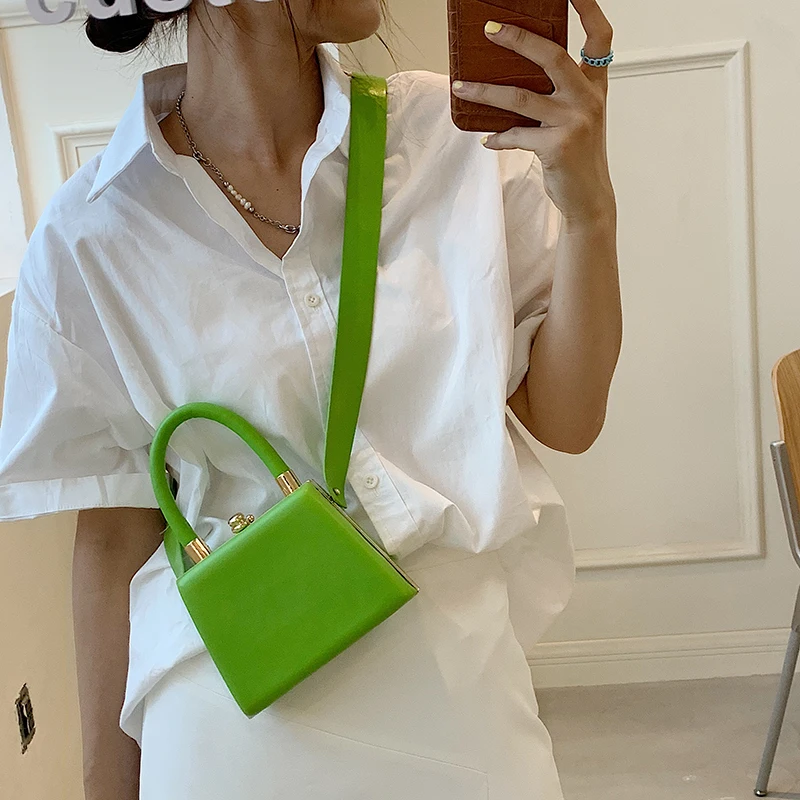 Luxury Vintage Mini Box Hand Bag - Image 4