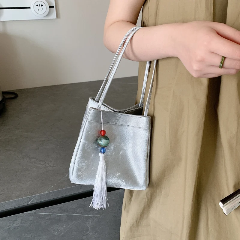 Luxury Tassel Pendant Leather Texture Crossbody Bag - Image 3