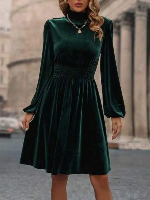 Autumn/Winter Velvet Long Sleeve Dress: Sleek Design