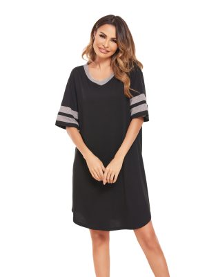 Casual Elegance: Transition Seamlessly from Day to Night in this Mid-Length Dress!