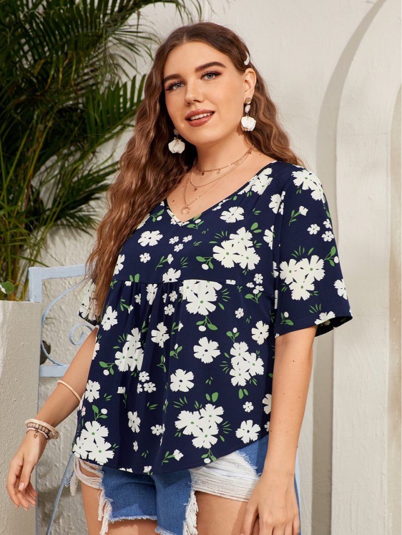 Plus Size Women's Tops: Fashionable and Comfortable - Image 4