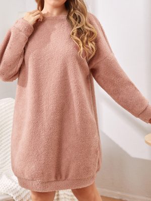 Cozy Plus Size Nightdress: Knitted Compound Cloth for Extra Warmth and Comfort